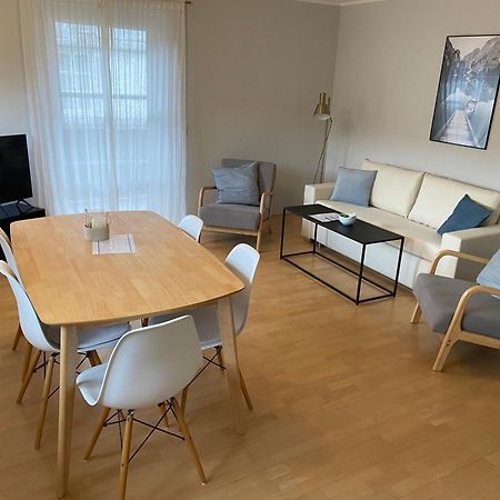Modern Eingerichtete Wohnung Mit 2 Schlafzimmern Bergen  Exterior photo